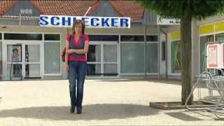 Schleckers miese Masche mit den XLMärkten  Lohndumping Ausbeutung markt WDR 2772009 [upl. by Burke]