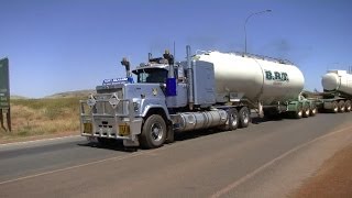 Mack Superliner V8 roadtrain great sound [upl. by Nnayrb709]