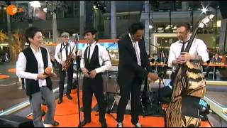 The Drapers  We No Speak Americano  ZDF Morgenmagazin [upl. by Cochrane725]