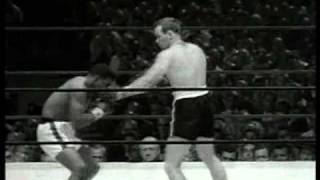 Floyd Patterson vs Ingemar Johansson I  June 26 1959  Rounds 1 amp 2 [upl. by Sion940]