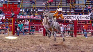 Increíble montononona se aventó y sin corneras LOS TOROS DIAMANTES EN EL RELICARIO DE MORELIA 2021 [upl. by Anjali]