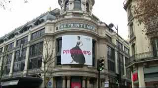 Paris  Department stores  Les grands magasins Galeries Lafayette Printemps Bon Marché パリ [upl. by Heindrick]