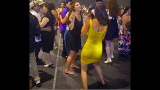 Chicas Sexies Bailando Cumbia con Los dos de Tierra Caliente [upl. by Aehsat]