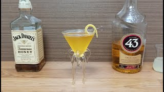 Cocktail 43 Honey How to make Cocktail 43 Honey Recipe With Whiskey Jack Daniels Honey Licor 43 [upl. by Brenk403]