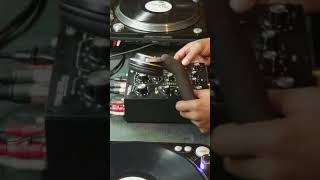 Omnitronic 202Mk3 vinyl sound test [upl. by Aicilak]