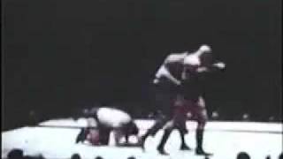 Ivan Koloff v Bruno Sammartino in 1971 [upl. by Naugal]