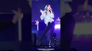 181021 롤러코스터 청하 직캠 CHUNGHA fancam  Roller Coaster BOF 파크콘서트 by 쪼아그래퍼 [upl. by Adina]