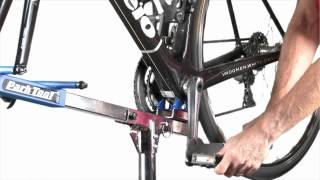 How to Install and Remove Bicycle Pedals [upl. by Apul185]