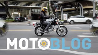 Test Ride Suzuki GN 125 F  ¿Una leyenda viviente  Motoblogcom [upl. by Nnyled]