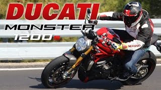 Ducati Monster 1200 S 2017 Prueba a fondo Full HD [upl. by Kerns]