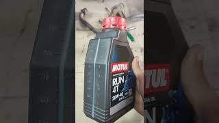 Best Engine oil for a 20W40 oil Grade bike 🔥  Motul run 4T amp Servo 4T engine oil engine shorts [upl. by Anileba144]