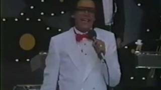 Hector Lavoe  Songoro cosongo [upl. by Eilyw]