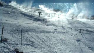 Enneigeurs York aux Menuires images webcam du 07112012 [upl. by Ettereve]