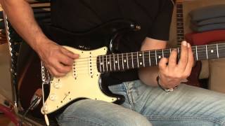 2011 Fender Custom Shop 1962 Stratocaster relic Part3 [upl. by Sabina741]