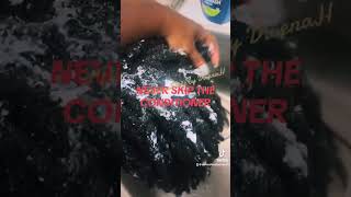 Shampooing amp Conditioning Locs [upl. by Christmas]