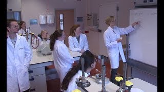 Biologie en Medisch Laboratoriumonderzoek studeren bij Hogeschool Leiden [upl. by Deraj]