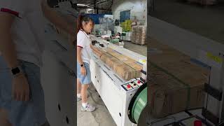 What to do if the straps are loose Look at Pepe How to operate semiautomatic strapping machine [upl. by Laurentia]