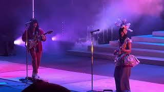 Khruangbin Live at Red Rocks Night 1082724 Songs Juegos y Nubes and Hold Me UpThank You [upl. by Carleton126]