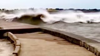 Tanker ship creates huge wave through water displacement [upl. by Mulford]