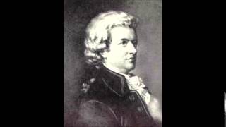 Missa brevis in C Major Spatzenmesse  Mozart [upl. by Strepphon]