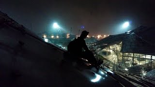 Roofing Olympiastadion München Police Escape [upl. by Nad920]