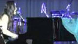 Vanessa Carlton  A Thousand Miles Live in ATC Manila [upl. by Kaenel]