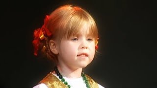 Vaikiška Advento liaudies dainelė  Lithuanian Childrens song  Darži oželis leliumoj [upl. by Nwahsd803]