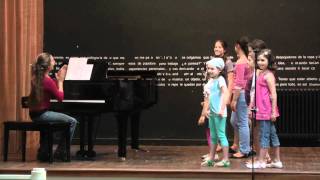 Coro infantil UdelaR primeros pasos [upl. by Alemak]