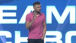 BeachBody Coach Summit Keynote 2016  Gary Vaynerchuk [upl. by Lux716]