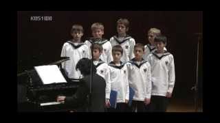 The Vienna Boys Choir  Rossini  La Passeggiata [upl. by Nino]