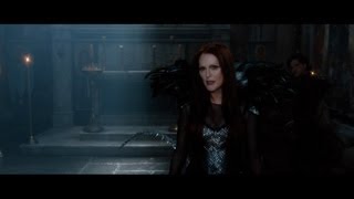 Seventh Son  Official Trailer 1 HD [upl. by Merilyn817]