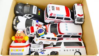 救急車のミニカー坂道走る！警察車両も一緒に走行テスト☆ [upl. by Sommers]