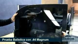 Tres tiros a vidrio blindado con 44 Magnum [upl. by Caputo]