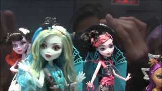 MONSTER HIGH NYCC 2014 REVEALS VIDEO FRIGHTS CAMERA ACTION ART CLASS NEW SCAREMASTER GHOUL SPIRIT [upl. by Honan383]