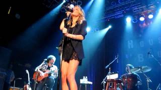 LeAnn Rimes  Blue  HOB Anaheim [upl. by Enohs]