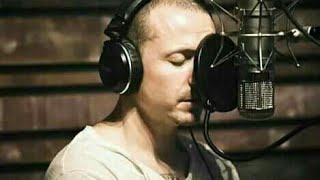 Chester bennington recording vocals in the studio chester grabando voces en el estudio [upl. by Baxie]