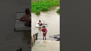 সোলার ভেলায় চড়ে কপোতাক্ষ নদে মাছ ধরা। মাছ ভেলা fishing boart [upl. by Hogen]