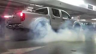 Nissan Navara burnout [upl. by Reisman]