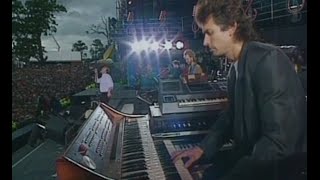 Genesis  Mama Live Knebworth 1990  High Quality [upl. by Slifka]