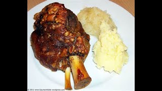 Knusprige Schweinshaxe im Backofen nach Omas Rezept [upl. by Jezabella]