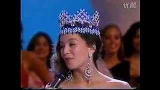 Miss World 2003 Farewell Walk Azra Akın [upl. by Miarhpe]