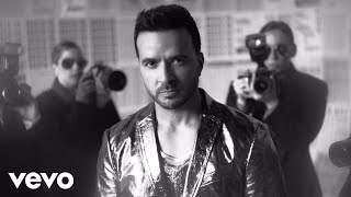 Luis Fonsi  Pasa La Página  Panamá Official Video [upl. by Barcellona191]