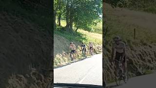 Die ersten Rennrad amp Motorrad Fahrer am Berganstieg entdeckt  Route des Grandes Alpes [upl. by Kono285]