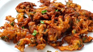 MASTERING THE BASICS OF CRISPY ONION BHAJJI Step By Step Guide In English Onion Pakora [upl. by Ecinahs]