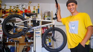 BUILDING A BRAND NEW BMX BIKE [upl. by Popelka]