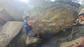 Boulder Superrengue  V45 Cocalzinho de Goiás [upl. by Huebner]