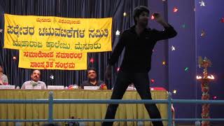 Rocking star Yash dance at Maharajas college Mysore [upl. by Mell]