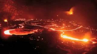 Collapse of the Puu O o Crater Floor on March 5 2011 [upl. by Ynetruoc]