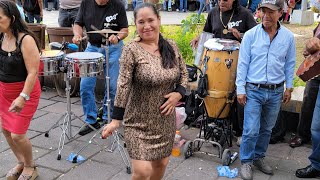 DESDE LA PLAZA LIBERTAD EN VIERNES EL ULTIMO SIMULACRO NAVIDEÑO DE JONA CHELEEE [upl. by Foss]