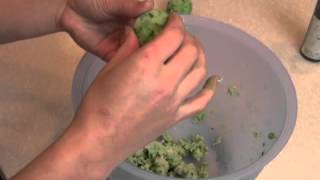 How To Make St Patricks Day Cake Pops [upl. by Celina]